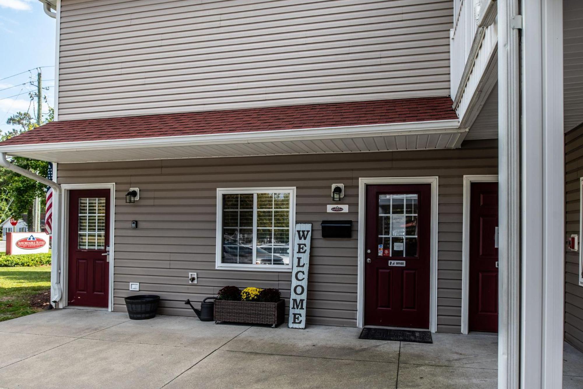 Affordable Suites Greenville Exterior photo